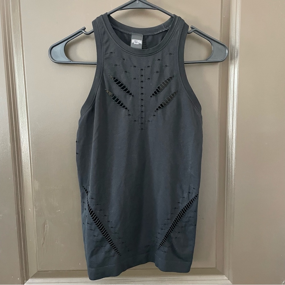Victoria's Secret Victoria Sport Black Cutout Tank Top Racer Back Size XS